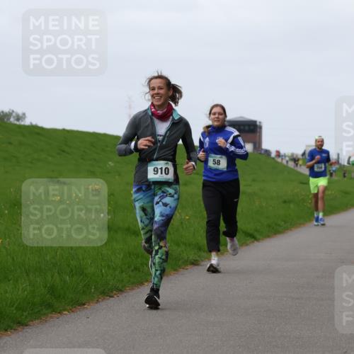 04.05.2025 - 8. Wedeler Halbmarathon Yannick Fuchs http://msf.ph/oto/7833711 04.05.2025 11:21:58 Laufen 910, 58 meine-sportfotos.de