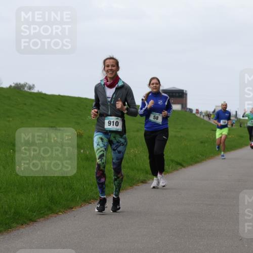 04.05.2025 - 8. Wedeler Halbmarathon Yannick Fuchs http://msf.ph/oto/7833721 04.05.2025 11:21:59 Laufen 910, 58 meine-sportfotos.de