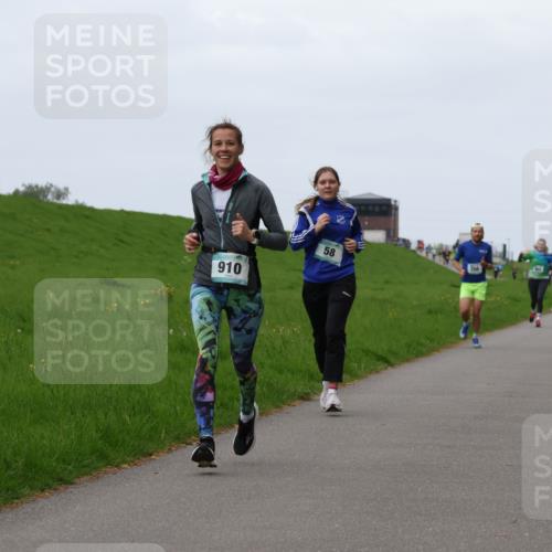 04.05.2025 - 8. Wedeler Halbmarathon Yannick Fuchs http://msf.ph/oto/7833723 04.05.2025 11:21:59 Laufen 910, 58, 356 meine-sportfotos.de