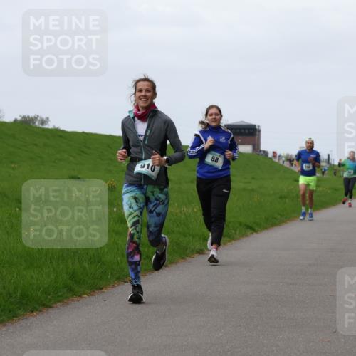 04.05.2025 - 8. Wedeler Halbmarathon Yannick Fuchs http://msf.ph/oto/7833724 04.05.2025 11:21:59 Laufen 910, 58 meine-sportfotos.de