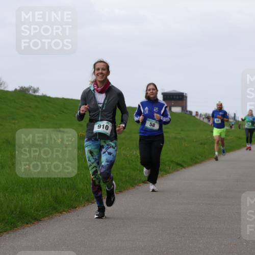04.05.2025 - 8. Wedeler Halbmarathon Yannick Fuchs http://msf.ph/oto/7833732 04.05.2025 11:21:59 Laufen 910, 58 meine-sportfotos.de