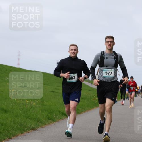 04.05.2025 - 8. Wedeler Halbmarathon Yannick Fuchs http://msf.ph/oto/7833765 04.05.2025 11:42:50 Laufen 983, 577 meine-sportfotos.de