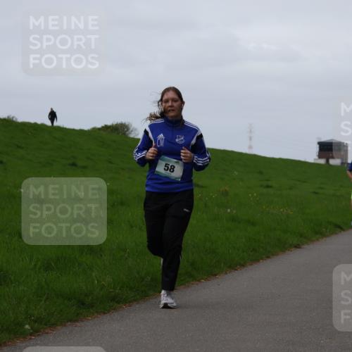 04.05.2025 - 8. Wedeler Halbmarathon Yannick Fuchs http://msf.ph/oto/7833782 04.05.2025 11:22:02 Laufen 58, 356 meine-sportfotos.de