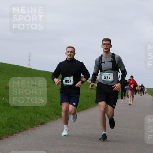 04.05.2025 - 8. Wedeler Halbmarathon Yannick Fuchs http://msf.ph/oto/7833786 04.05.2025 11:42:50 Laufen 983, 577 meine-sportfotos.de