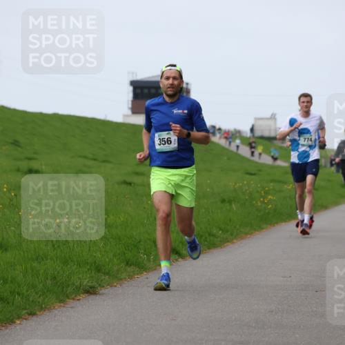 04.05.2025 - 8. Wedeler Halbmarathon Yannick Fuchs http://msf.ph/oto/7833827 04.05.2025 11:22:03 Laufen 356, 774 meine-sportfotos.de