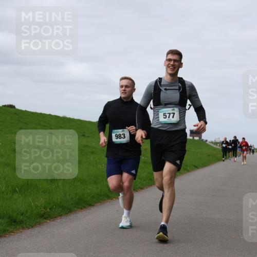 04.05.2025 - 8. Wedeler Halbmarathon Yannick Fuchs http://msf.ph/oto/7833830 04.05.2025 11:42:53 Laufen 983, 577 meine-sportfotos.de