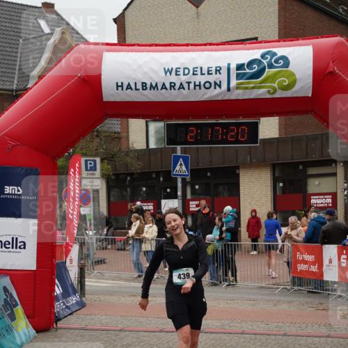 04.05.2025 - 8. Wedeler Halbmarathon Felixshl http://msf.ph/oto/7833835 04.05.2025 12:17:18 Ziel 439 meine-sportfotos.de