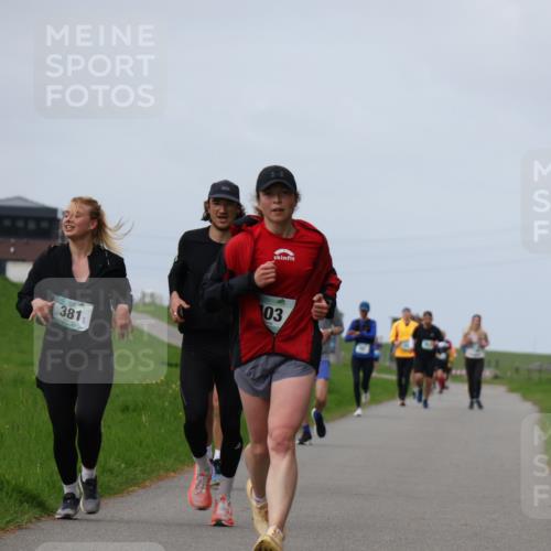 04.05.2025 - 8. Wedeler Halbmarathon Yannick Fuchs http://msf.ph/oto/7833893 04.05.2025 11:42:59 Laufen 381, 03 meine-sportfotos.de