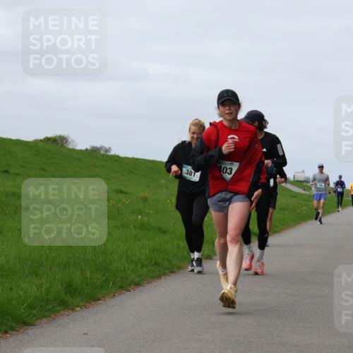 04.05.2025 - 8. Wedeler Halbmarathon Yannick Fuchs http://msf.ph/oto/7833975 04.05.2025 11:43:03 Laufen 381, 403 meine-sportfotos.de