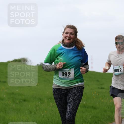 04.05.2025 - 8. Wedeler Halbmarathon Yannick Fuchs http://msf.ph/oto/7834046 04.05.2025 11:22:15 Laufen 892, 1092 meine-sportfotos.de