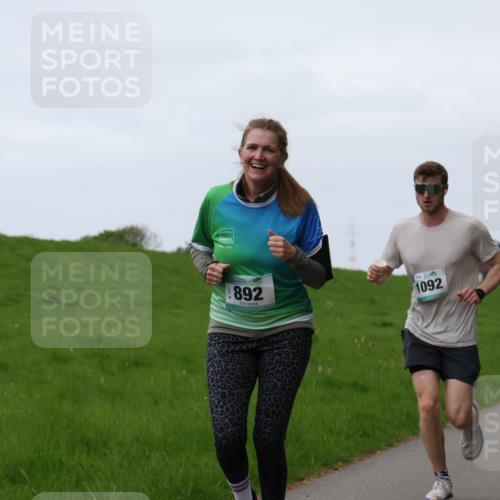 04.05.2025 - 8. Wedeler Halbmarathon Yannick Fuchs http://msf.ph/oto/7834052 04.05.2025 11:22:15 Laufen 892, 1092, 102 meine-sportfotos.de
