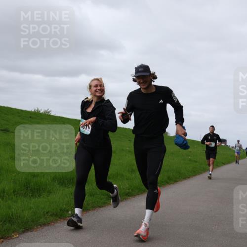 04.05.2025 - 8. Wedeler Halbmarathon Yannick Fuchs http://msf.ph/oto/7834061 04.05.2025 11:43:06 Laufen  meine-sportfotos.de