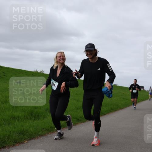 04.05.2025 - 8. Wedeler Halbmarathon Yannick Fuchs http://msf.ph/oto/7834067 04.05.2025 11:43:06 Laufen 381 meine-sportfotos.de