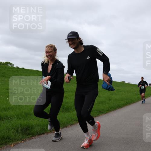 04.05.2025 - 8. Wedeler Halbmarathon Yannick Fuchs http://msf.ph/oto/7834085 04.05.2025 11:43:07 Laufen  meine-sportfotos.de