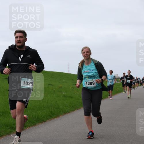 04.05.2025 - 8. Wedeler Halbmarathon Yannick Fuchs http://msf.ph/oto/7834209 04.05.2025 11:22:23 Laufen 1029, 24, 2023, 1209, 1091 meine-sportfotos.de