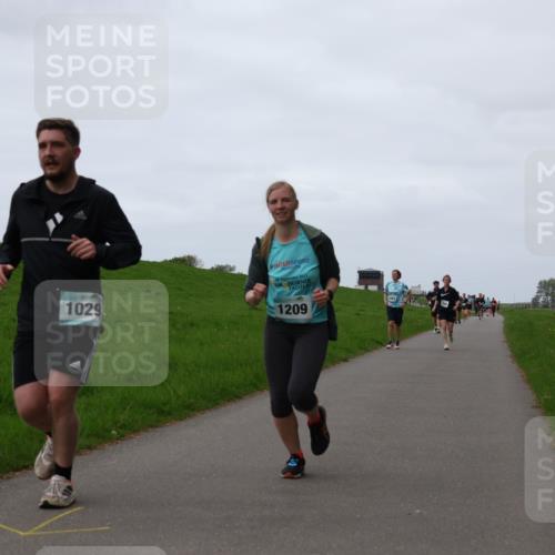 04.05.2025 - 8. Wedeler Halbmarathon Yannick Fuchs http://msf.ph/oto/7834243 04.05.2025 11:22:23 Laufen 1029, 2023, 1209 meine-sportfotos.de
