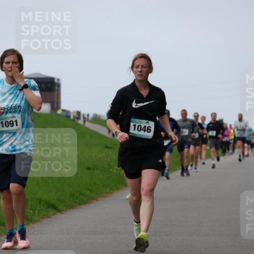 04.05.2025 - 8. Wedeler Halbmarathon Yannick Fuchs http://msf.ph/oto/7834288 04.05.2025 11:22:26 Laufen 1091, 1046 meine-sportfotos.de