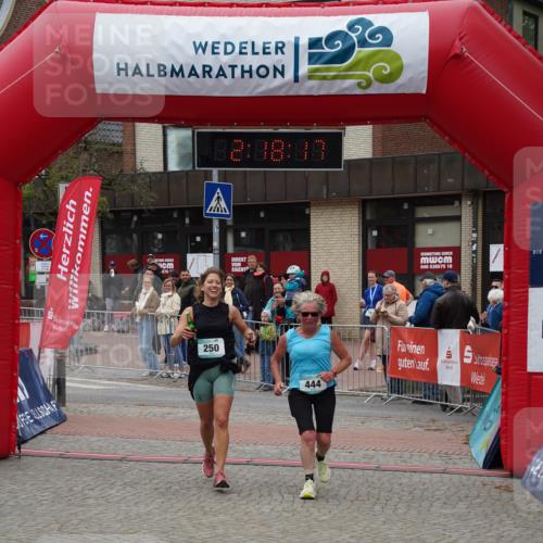 04.05.2025 - 8. Wedeler Halbmarathon Felixshl http://msf.ph/oto/7834316 04.05.2025 12:18:14 Ziel 250, 444 meine-sportfotos.de