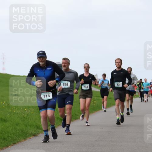 04.05.2025 - 8. Wedeler Halbmarathon Yannick Fuchs http://msf.ph/oto/7834485 04.05.2025 11:22:40 Laufen 115, 259, 917, 33, 793 meine-sportfotos.de