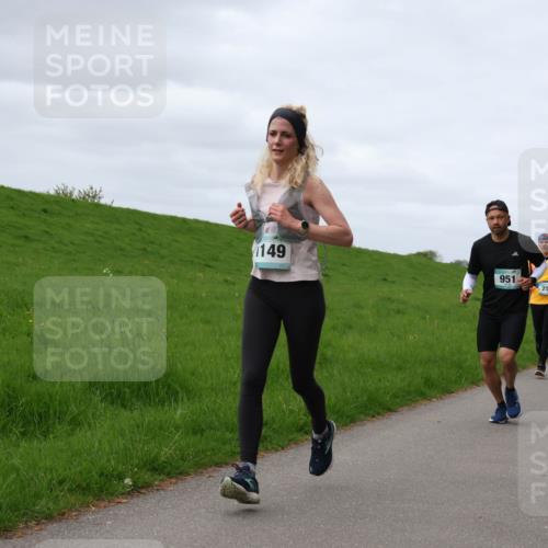 04.05.2025 - 8. Wedeler Halbmarathon Yannick Fuchs http://msf.ph/oto/7834487 04.05.2025 11:43:27 Laufen 149, 951, 252 meine-sportfotos.de