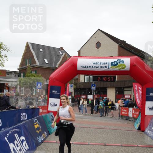 04.05.2025 - 8. Wedeler Halbmarathon Felixshl http://msf.ph/oto/7834502 04.05.2025 12:18:55 Ziel 377 meine-sportfotos.de