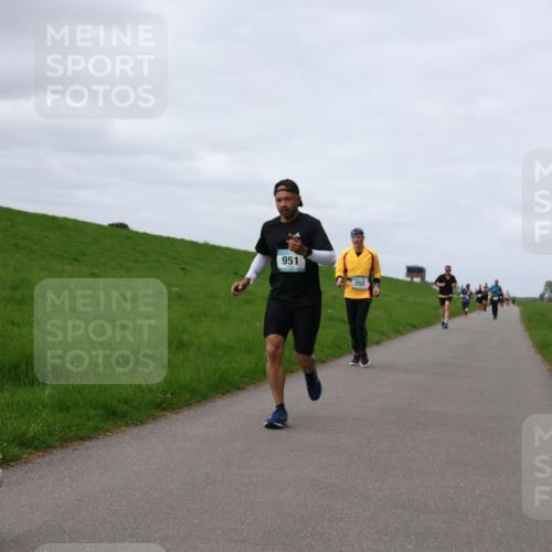 04.05.2025 - 8. Wedeler Halbmarathon Yannick Fuchs http://msf.ph/oto/7834504 04.05.2025 11:43:28 Laufen 149, 951, 252 meine-sportfotos.de