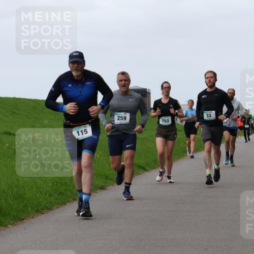 04.05.2025 - 8. Wedeler Halbmarathon Yannick Fuchs http://msf.ph/oto/7834529 04.05.2025 11:22:41 Laufen 115, 259, 33, 793 meine-sportfotos.de