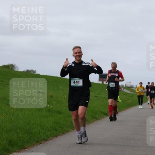 04.05.2025 - 8. Wedeler Halbmarathon Yannick Fuchs http://msf.ph/oto/7834732 04.05.2025 11:43:45 Laufen 441, 310 meine-sportfotos.de