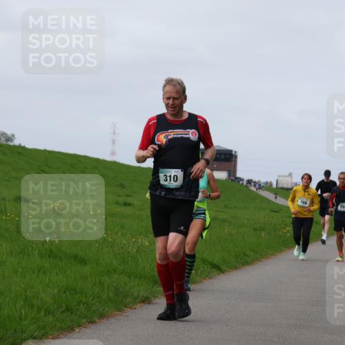 04.05.2025 - 8. Wedeler Halbmarathon Yannick Fuchs http://msf.ph/oto/7834794 04.05.2025 11:43:47 Laufen 861, 310, 766, 765 meine-sportfotos.de