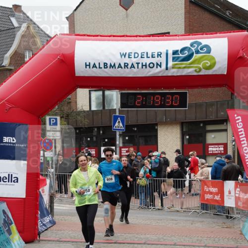 04.05.2025 - 8. Wedeler Halbmarathon Felixshl http://msf.ph/oto/7834797 04.05.2025 12:19:28 Ziel 550, 608, 609 meine-sportfotos.de