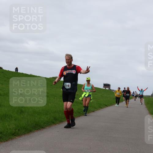 04.05.2025 - 8. Wedeler Halbmarathon Yannick Fuchs http://msf.ph/oto/7834821 04.05.2025 11:43:50 Laufen 310 meine-sportfotos.de