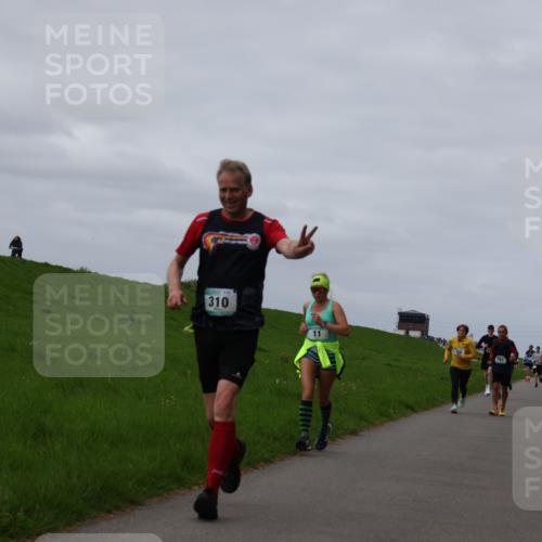 04.05.2025 - 8. Wedeler Halbmarathon Yannick Fuchs http://msf.ph/oto/7834827 04.05.2025 11:43:50 Laufen 310, 11 meine-sportfotos.de