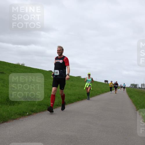 04.05.2025 - 8. Wedeler Halbmarathon Yannick Fuchs http://msf.ph/oto/7834871 04.05.2025 11:43:51 Laufen 310, 11 meine-sportfotos.de