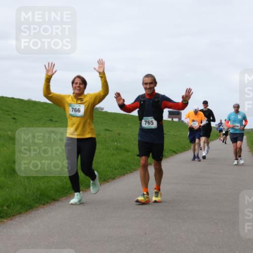 04.05.2025 - 8. Wedeler Halbmarathon Yannick Fuchs http://msf.ph/oto/7834963 04.05.2025 11:43:57 Laufen 766, 765, 723, 056 meine-sportfotos.de