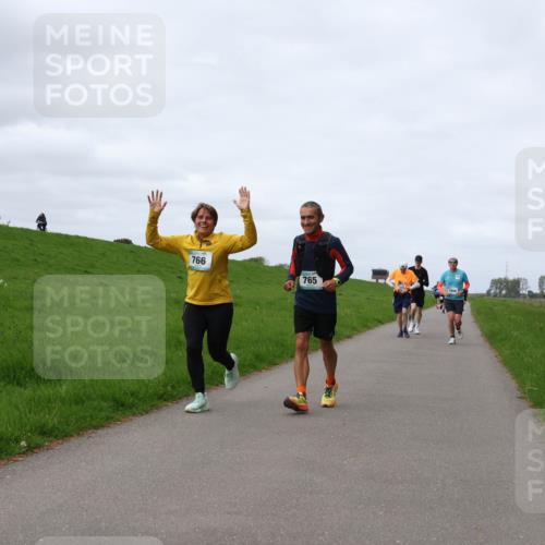 04.05.2025 - 8. Wedeler Halbmarathon Yannick Fuchs http://msf.ph/oto/7834991 04.05.2025 11:43:57 Laufen 766, 765 meine-sportfotos.de