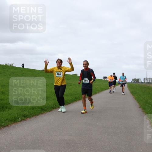 04.05.2025 - 8. Wedeler Halbmarathon Yannick Fuchs http://msf.ph/oto/7834997 04.05.2025 11:43:58 Laufen 766, 765 meine-sportfotos.de