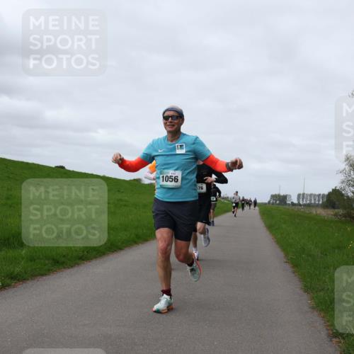04.05.2025 - 8. Wedeler Halbmarathon Yannick Fuchs http://msf.ph/oto/7835097 04.05.2025 11:44:02 Laufen 1056, 76 meine-sportfotos.de