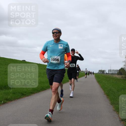 04.05.2025 - 8. Wedeler Halbmarathon Yannick Fuchs http://msf.ph/oto/7835107 04.05.2025 11:44:02 Laufen 1056, 676 meine-sportfotos.de