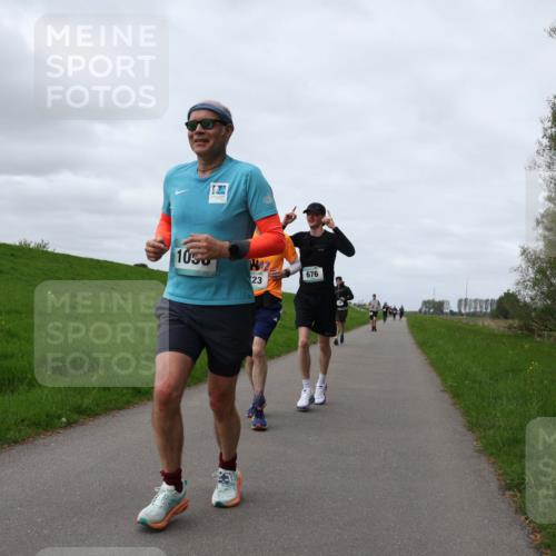 04.05.2025 - 8. Wedeler Halbmarathon Yannick Fuchs http://msf.ph/oto/7835117 04.05.2025 11:44:02 Laufen 1050, 23, 676 meine-sportfotos.de