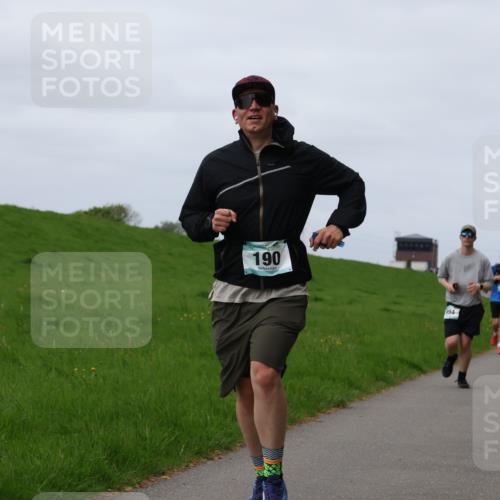 04.05.2025 - 8. Wedeler Halbmarathon Yannick Fuchs http://msf.ph/oto/7835148 04.05.2025 11:44:06 Laufen 190, 994 meine-sportfotos.de