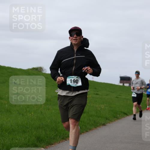 04.05.2025 - 8. Wedeler Halbmarathon Yannick Fuchs http://msf.ph/oto/7835156 04.05.2025 11:44:06 Laufen 190, 994 meine-sportfotos.de
