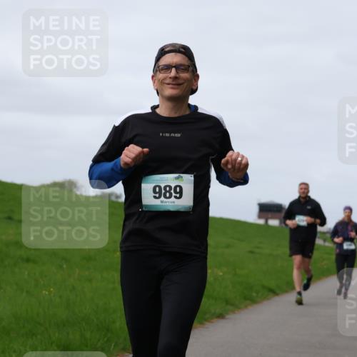 04.05.2025 - 8. Wedeler Halbmarathon Yannick Fuchs http://msf.ph/oto/7835259 04.05.2025 11:44:18 Laufen 989 meine-sportfotos.de