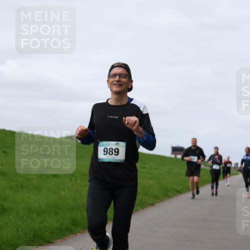 04.05.2025 - 8. Wedeler Halbmarathon Yannick Fuchs http://msf.ph/oto/7835263 04.05.2025 11:44:18 Laufen 989 meine-sportfotos.de
