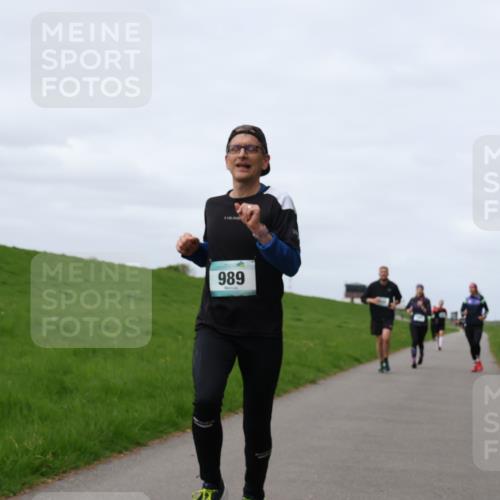 04.05.2025 - 8. Wedeler Halbmarathon Yannick Fuchs http://msf.ph/oto/7835266 04.05.2025 11:44:18 Laufen 989 meine-sportfotos.de