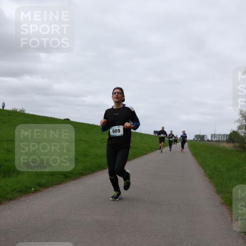 04.05.2025 - 8. Wedeler Halbmarathon Yannick Fuchs http://msf.ph/oto/7835275 04.05.2025 11:44:19 Laufen 989 meine-sportfotos.de