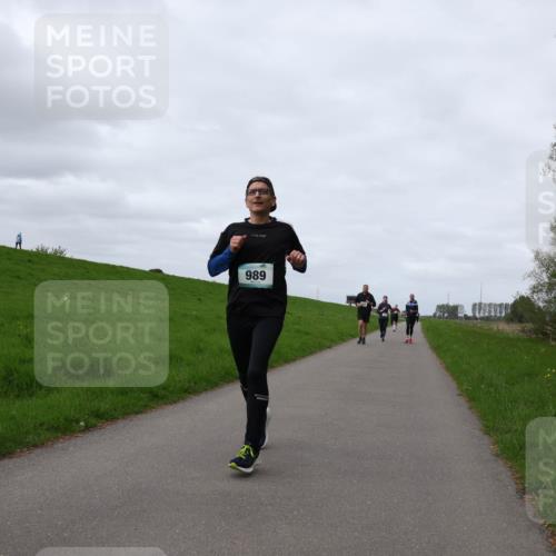 04.05.2025 - 8. Wedeler Halbmarathon Yannick Fuchs http://msf.ph/oto/7835281 04.05.2025 11:44:19 Laufen 989 meine-sportfotos.de