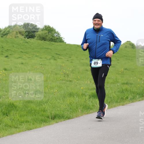 04.05.2025 - 8. Wedeler Halbmarathon Lena Gebhardt http://msf.ph/oto/7835413 04.05.2025 11:27:35 Laufen 89, 476, 14 meine-sportfotos.de