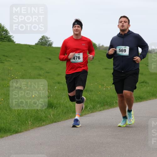 04.05.2025 - 8. Wedeler Halbmarathon Lena Gebhardt http://msf.ph/oto/7835424 04.05.2025 11:27:37 Laufen 476, 569, 971 meine-sportfotos.de