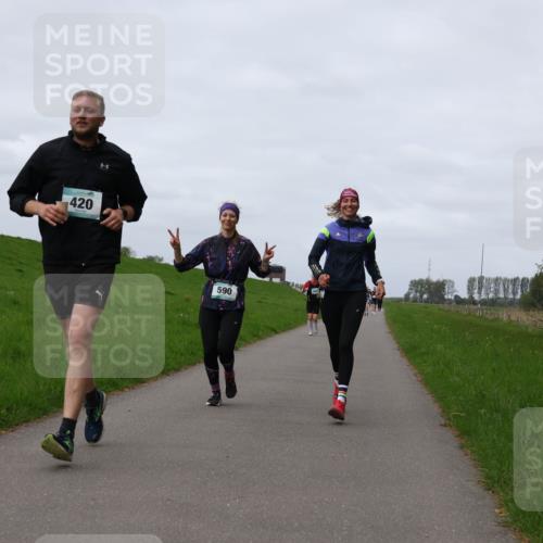 04.05.2025 - 8. Wedeler Halbmarathon Yannick Fuchs http://msf.ph/oto/7835430 04.05.2025 11:44:24 Laufen 420, 590 meine-sportfotos.de