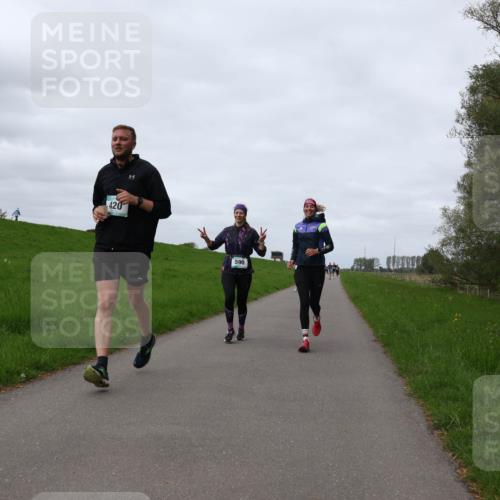 04.05.2025 - 8. Wedeler Halbmarathon Yannick Fuchs http://msf.ph/oto/7835448 04.05.2025 11:44:24 Laufen 420, 590 meine-sportfotos.de